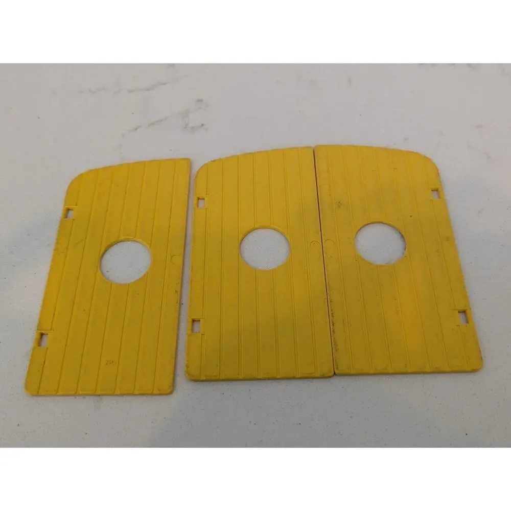 Lego Yellow Doors Different Sizes Replacements 11pc